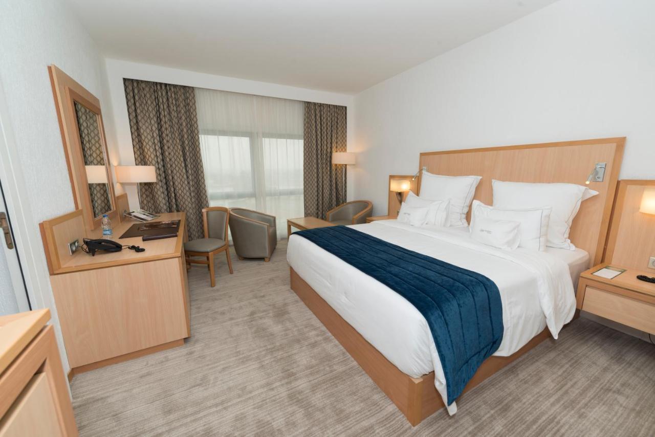 Hotel Tiama Abidjan Eksteriør billede
